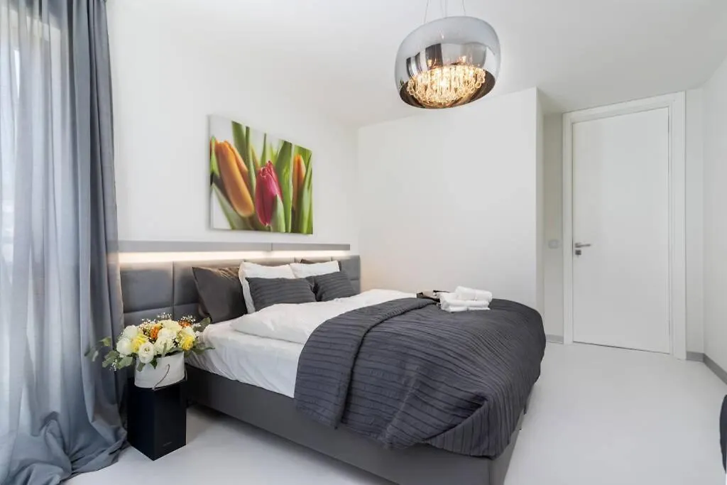 Apartman Ekskluzywny Apartament Garden Residence *Basen/Silownia* Krakkó Lengyelország